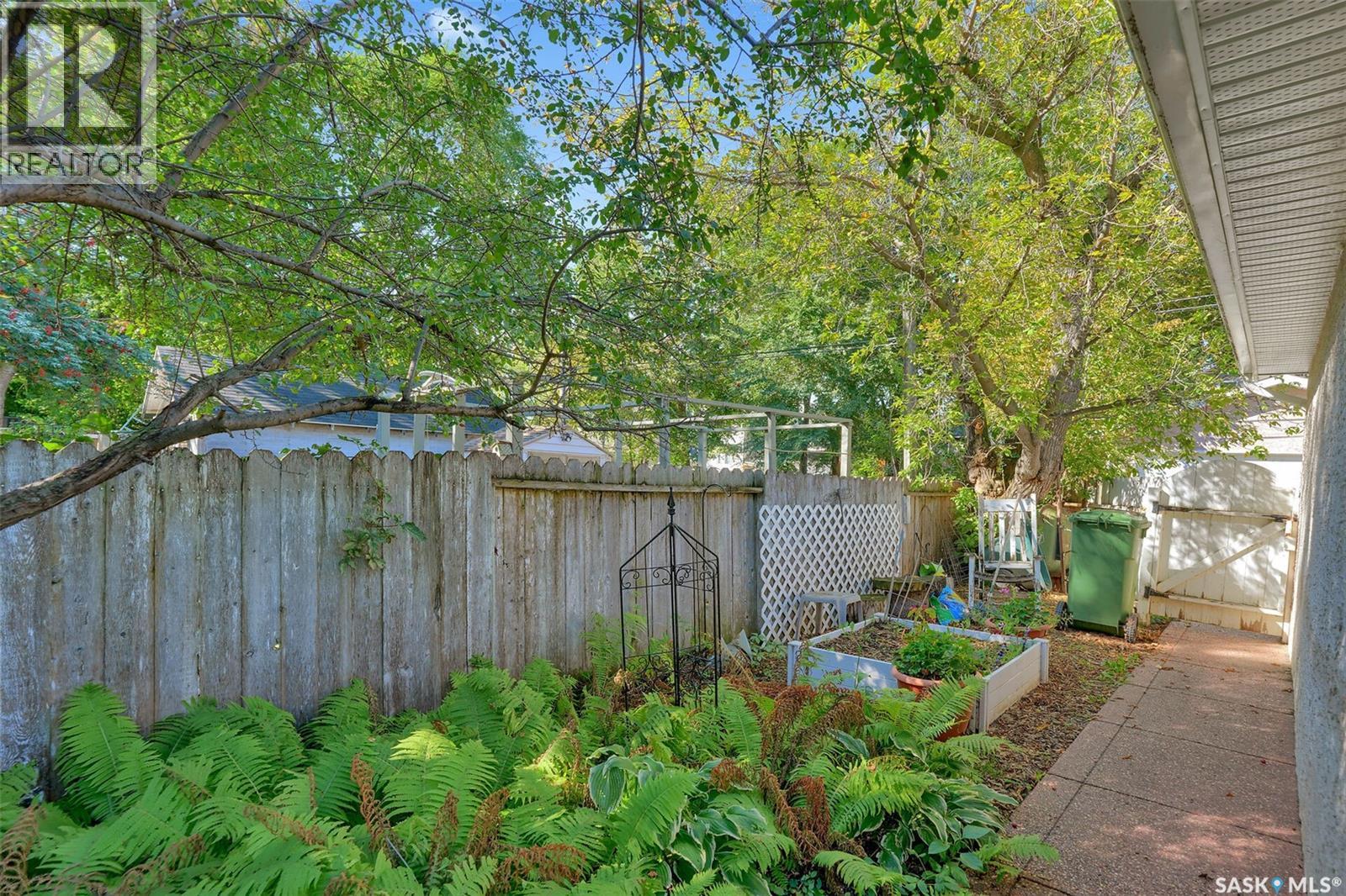 2124 Princess Street, Regina, Saskatchewan  S4V 3Z6 - Photo 45 - SK048840