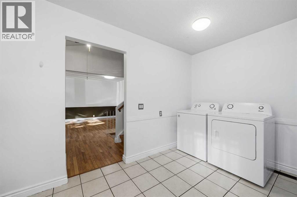 14 Radcliffe Crescent Se, Calgary, Alberta  T2A 5X2 - Photo 8 - A2315355