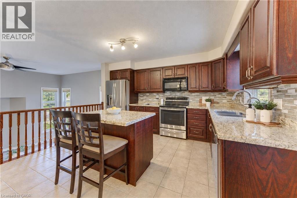 28 Roth Avenue, Baden, Ontario  N3A 4K8 - Photo 16 - 40861716