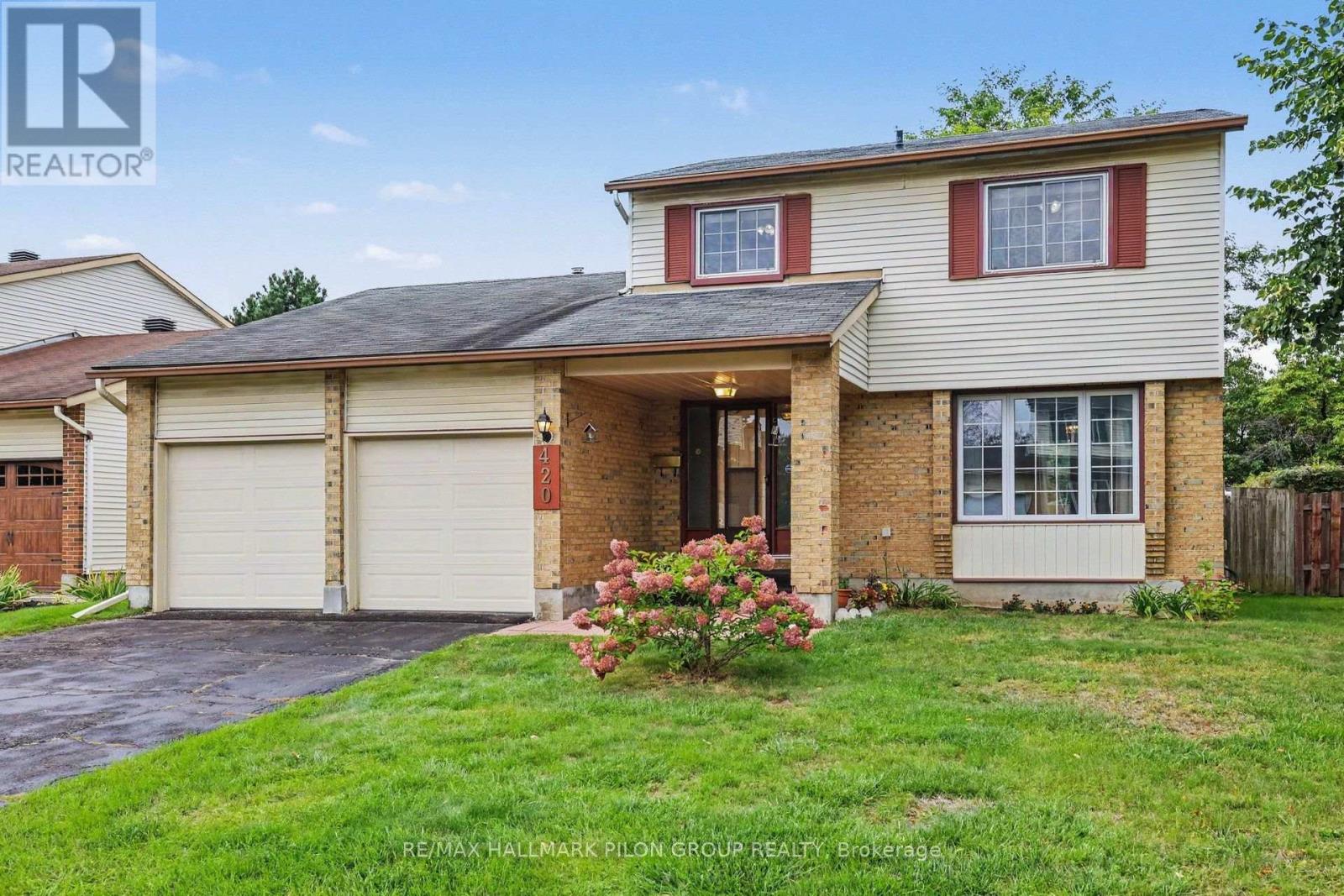 420 CLOVERHEATH CRESCENT, Ottawa, Ontario