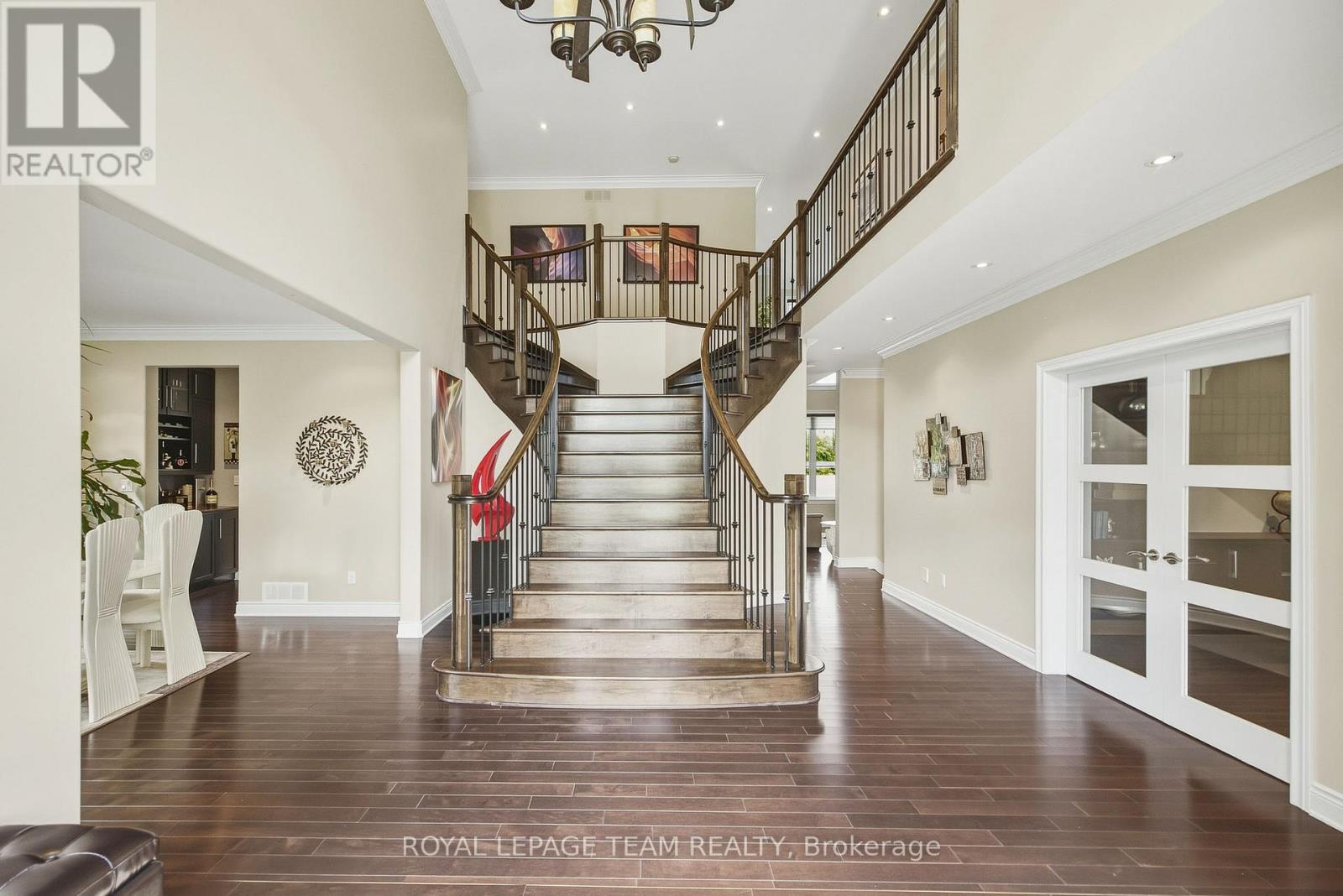 1419 Balmoral Drive, Ottawa, Ontario  K1V 1E2 - Photo 4 - X13803330