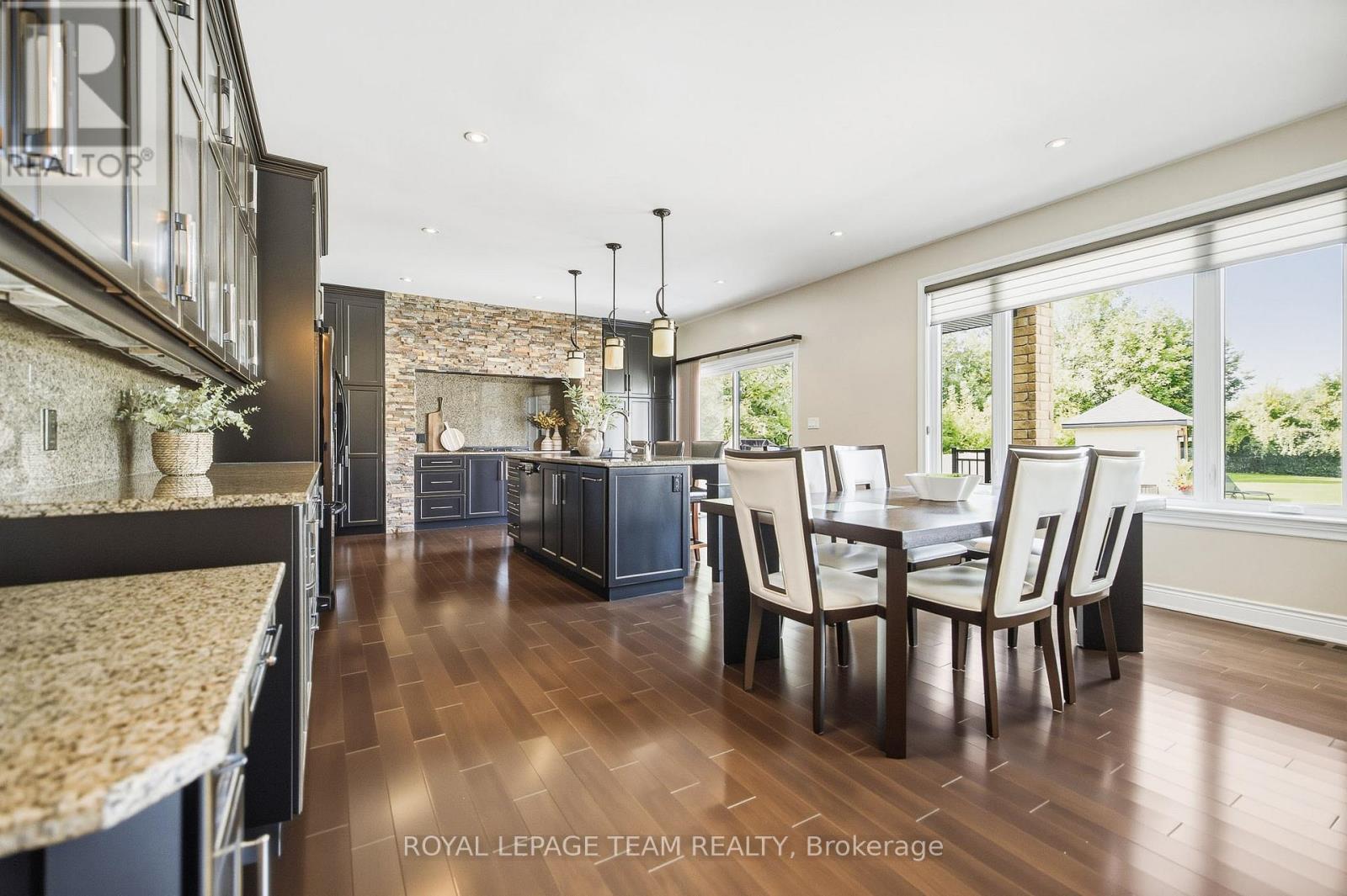 1419 Balmoral Drive, Ottawa, Ontario  K1V 1E2 - Photo 6 - X13803330