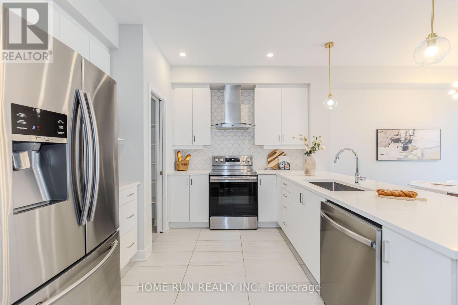 21 Plank Street, Ottawa, Ontario  K2V 0M5 - Photo 8 - X13803428