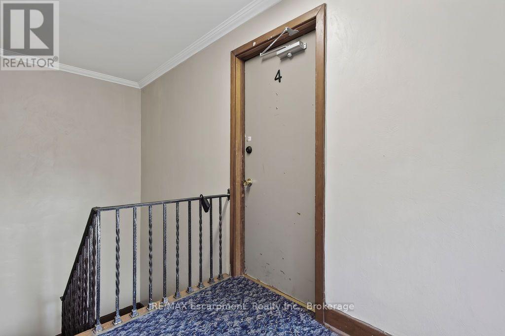4 - 425 Burlington Avenue, Burlington, Ontario  L7S 1R3 - Photo 12 - W13803272