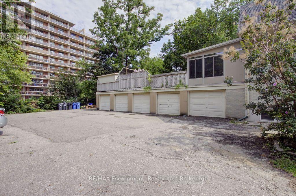 4 - 425 Burlington Avenue, Burlington, Ontario  L7S 1R3 - Photo 13 - W13803272