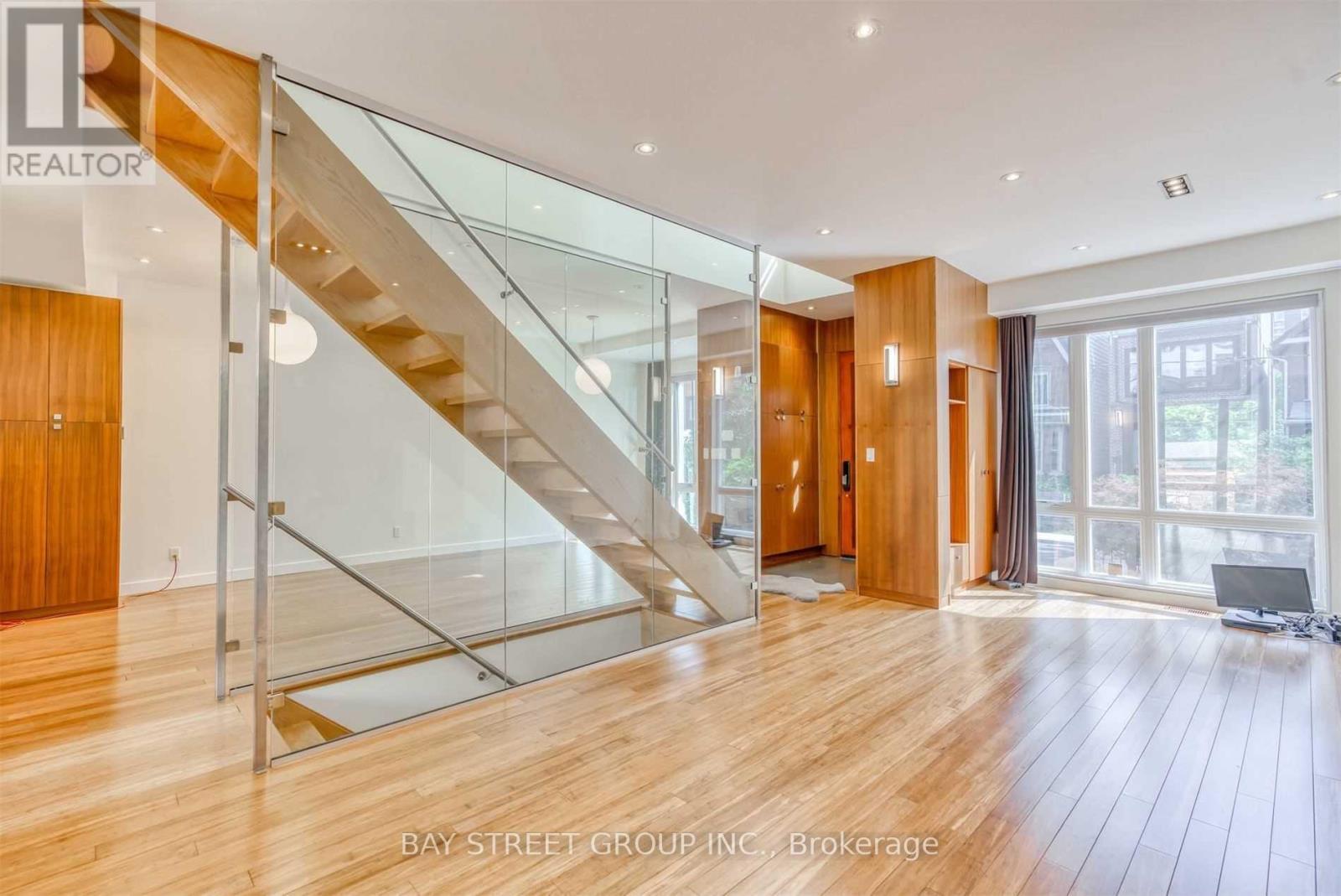 296 Borden Street, Toronto, Ontario  M5S 2N6 - Photo 11 - C13803262