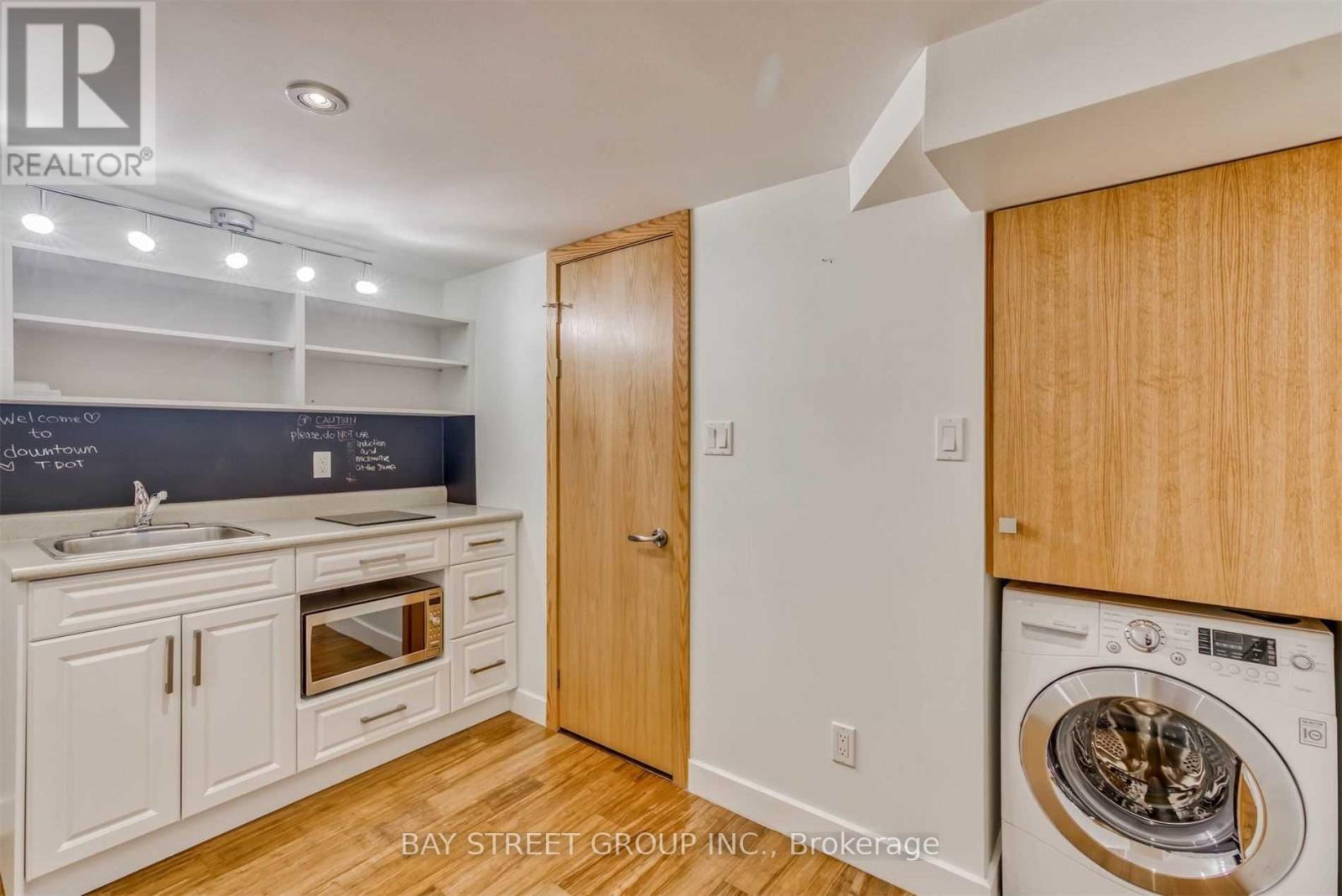 296 Borden Street, Toronto, Ontario  M5S 2N6 - Photo 30 - C13803262
