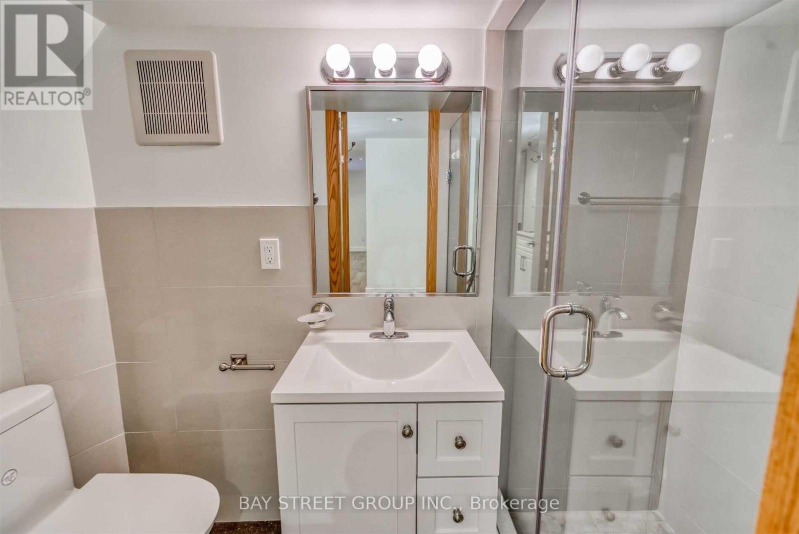 296 Borden Street, Toronto, Ontario  M5S 2N6 - Photo 31 - C13803262