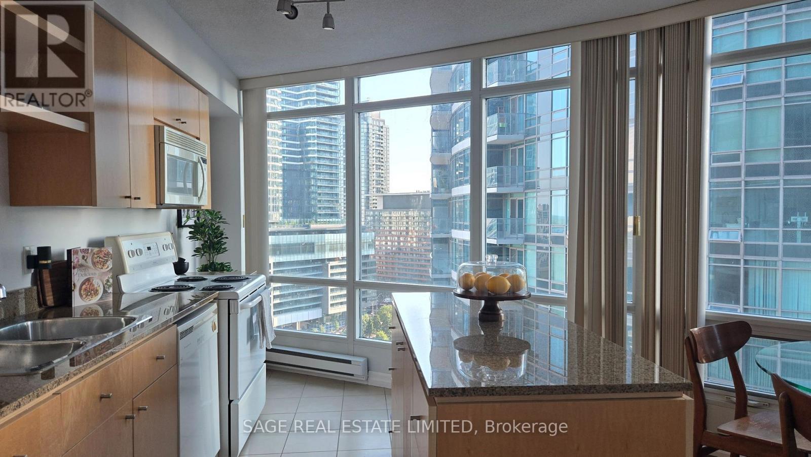 2109 - 361 Front Street W, Toronto, Ontario  M5V 3R5 - Photo 10 - C13803316