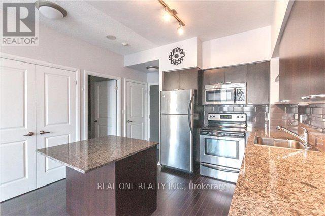 719 - 35 Hayden Street, Toronto, Ontario  M4Y 3C3 - Photo 6 - C13803382