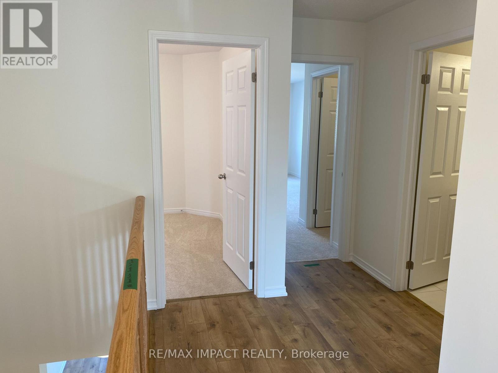 144 Ice Palace Crescent, Oshawa, Ontario  L1L 0G9 - Photo 10 - E13803246