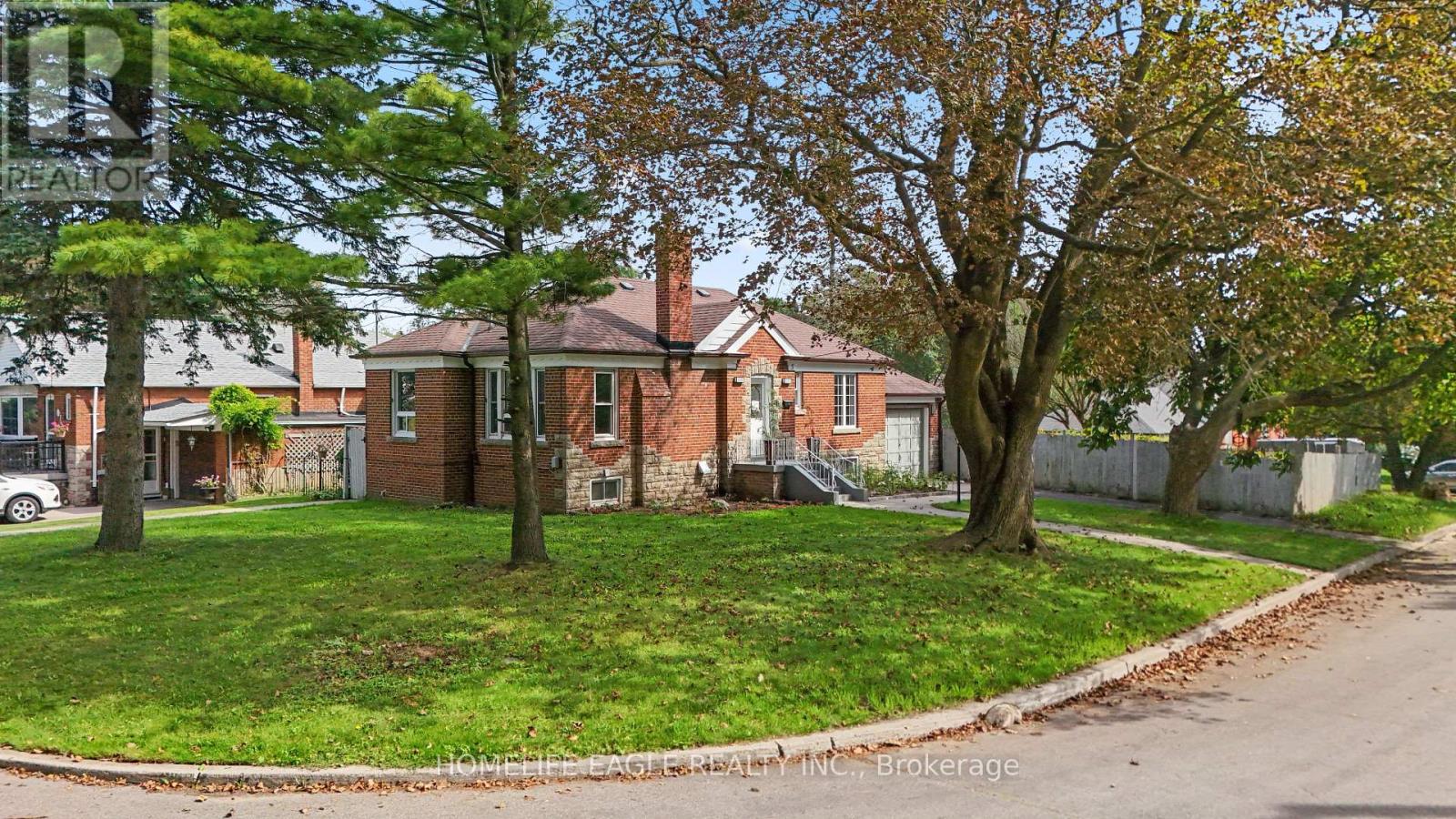 3 BLUEWATER AVENUE, Toronto, Ontario
