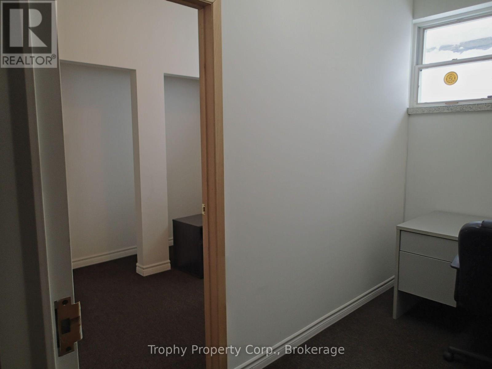 L101 - 235 Highland Street, Dysart Et Al, Ontario  K0M 1S0 - Photo 5 - X13803234