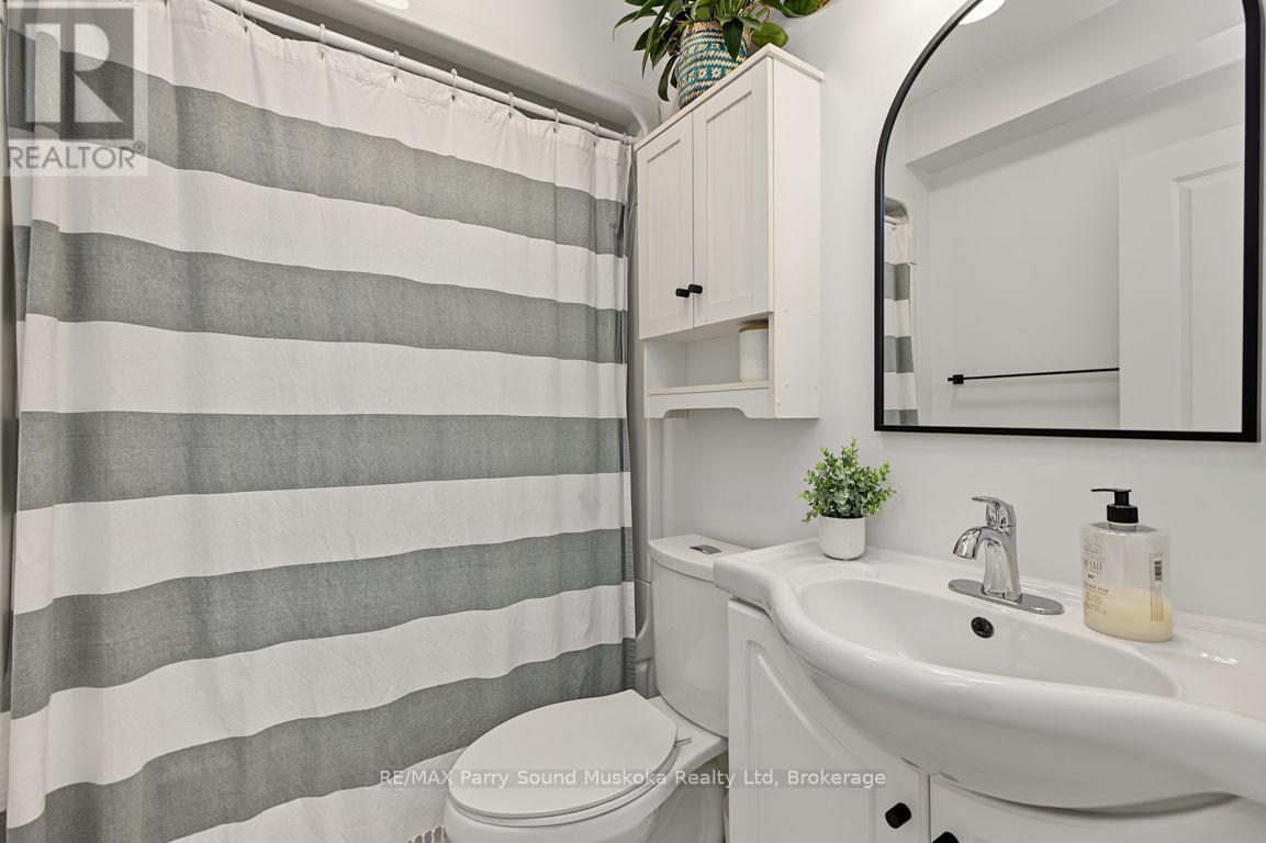 16 - 118 Isabella Street, Parry Sound, Ontario P2A 1N1 - Photo 14 - X13803298