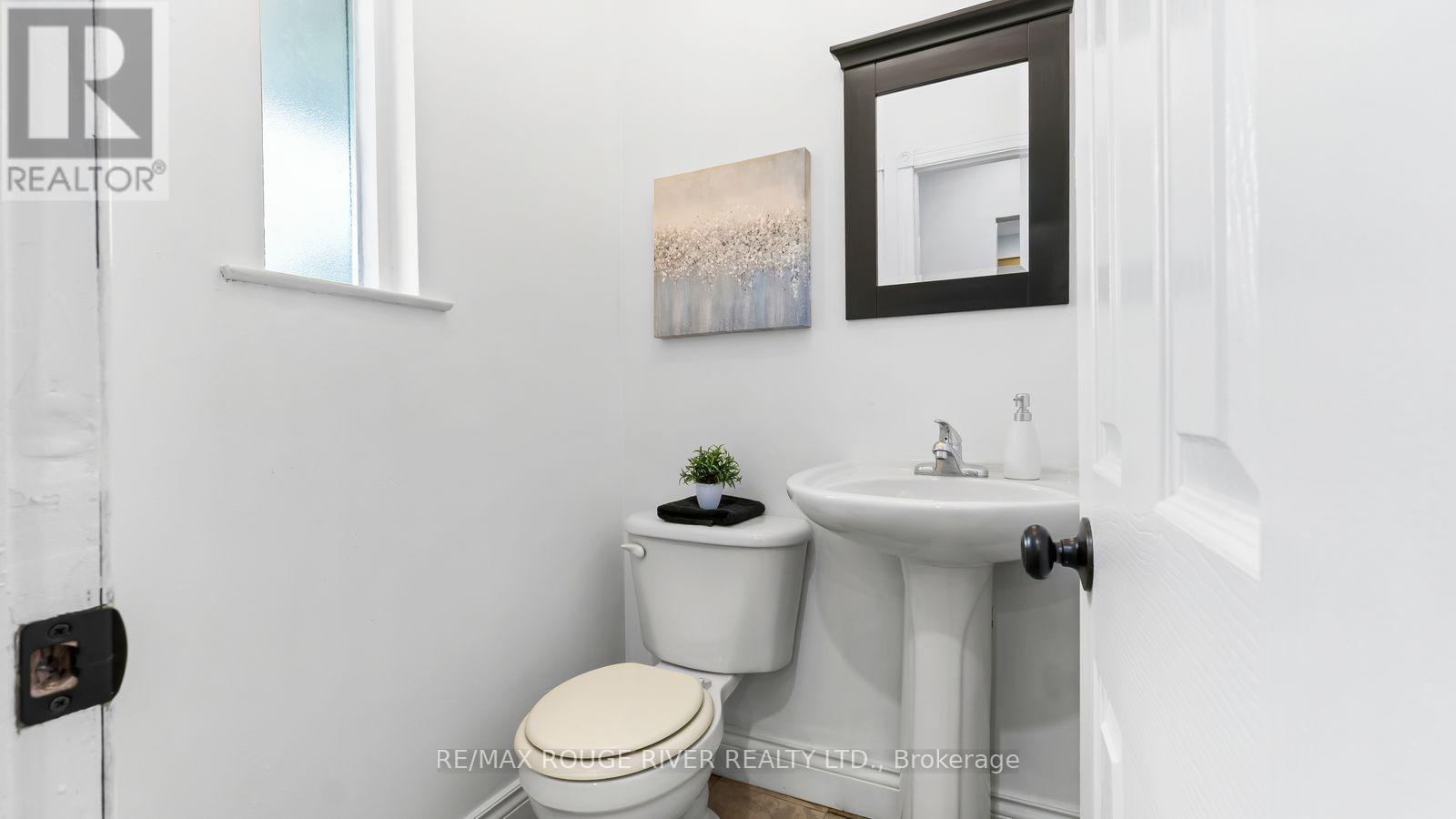 99 - 925 Bayly Street, Pickering, Ontario  L1W 1L4 - Photo 5 - E13793500