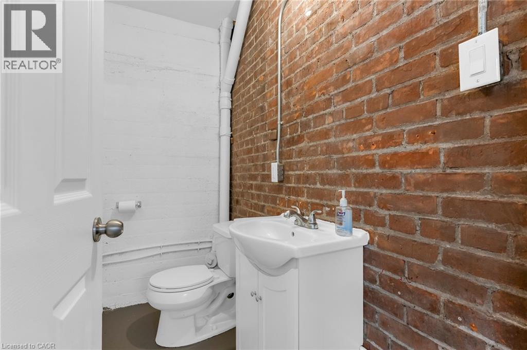 16 Myrtle Avenue Unit# 4, Hamilton, Ontario  L8M 2E9 - Photo 7 - 40839504