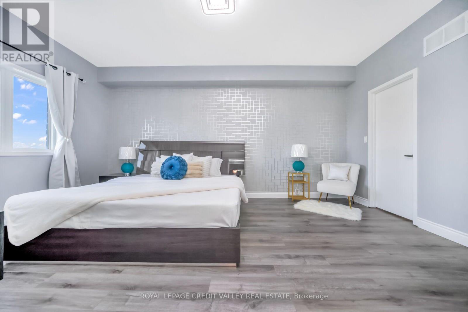 336 Elyse Court, Aurora, Ontario  L4G 2C9 - Photo 18 - N13803280