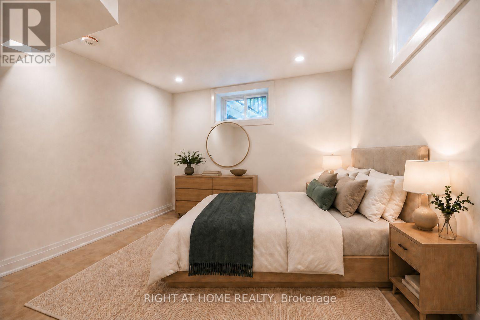 30 Morton Avenue, East Gwillimbury (Sharon), Ontario  L0G 1V0 - Photo 27 - N13803402