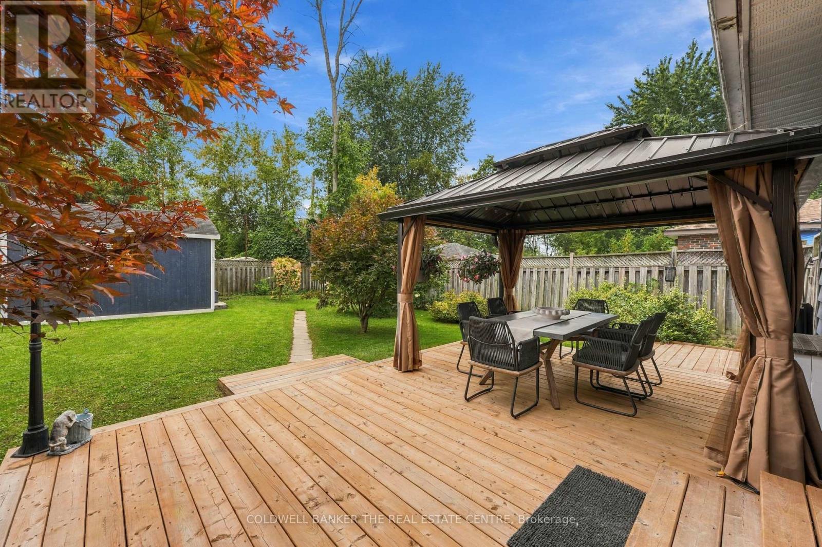 293 Kenwood Avenue, Georgina, Ontario  L4P 2X6 - Photo 29 - N13803418