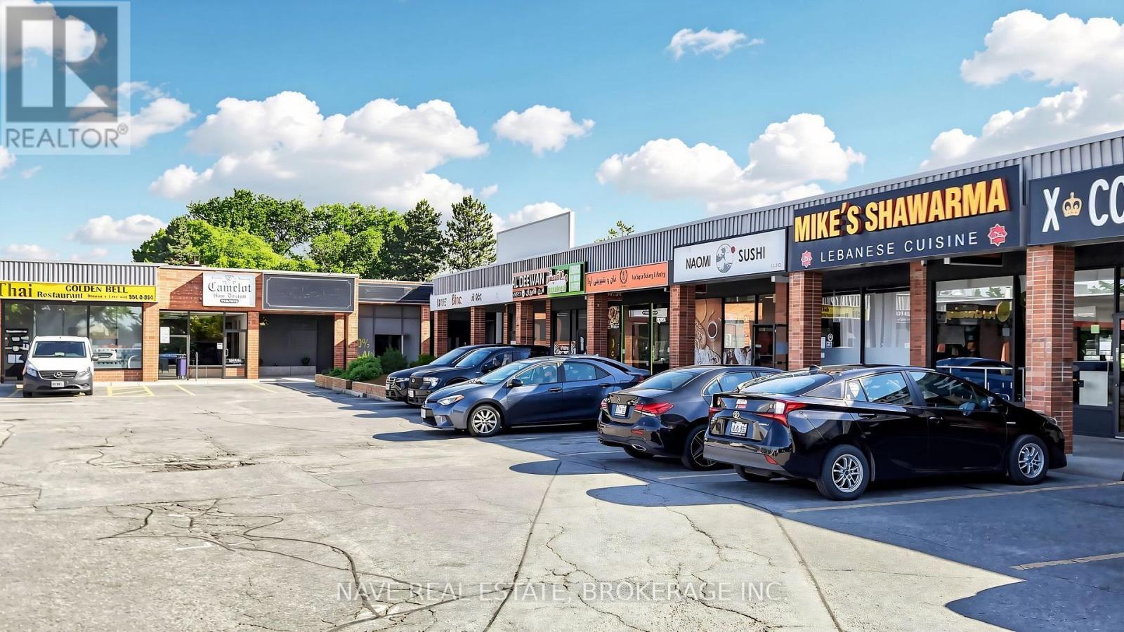 15 - 16925 Yonge Street, Newmarket, Ontario  L3Y 5Y1 - Photo 2 - N13803456