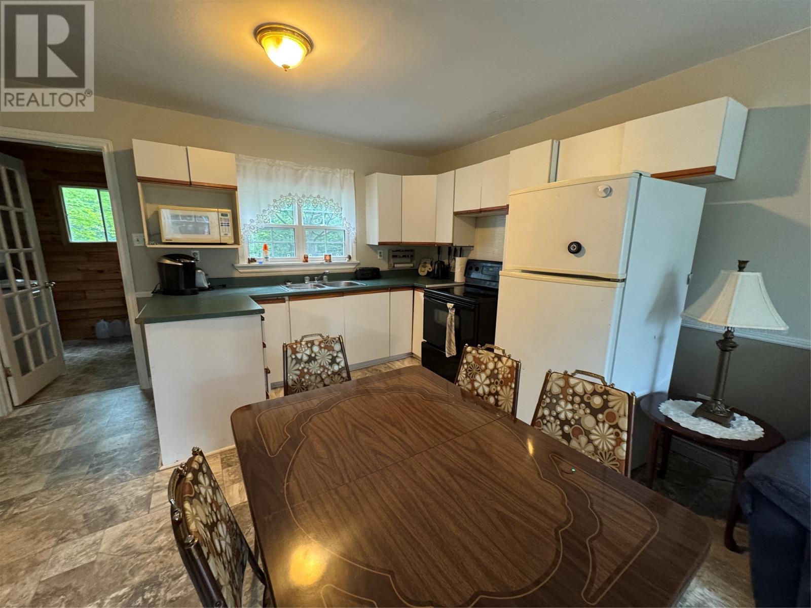 16 Mobile First Pond Road, Mobile — photo 10