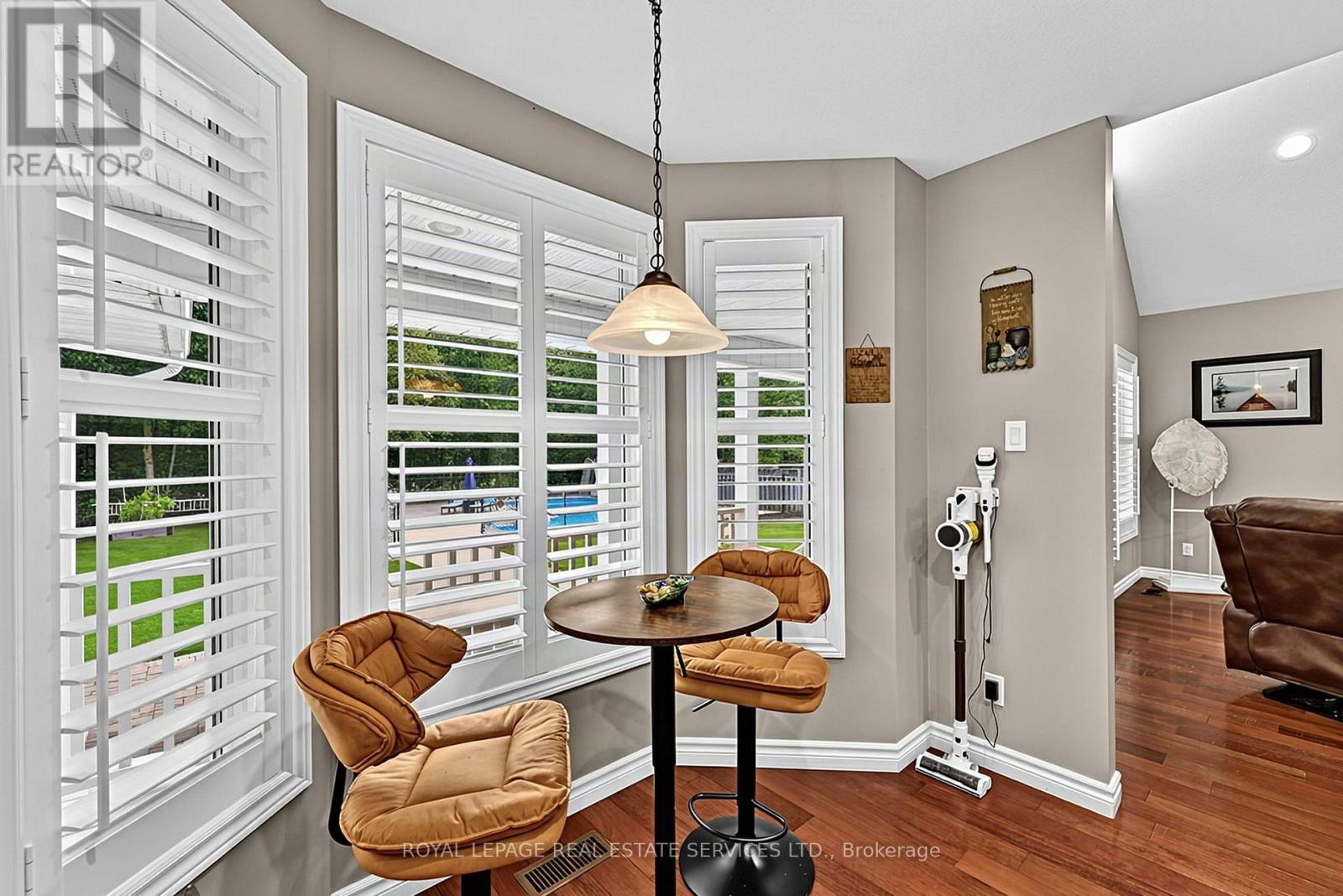 37 Mary Jane Road, Tiny (Wyevale), Ontario  L0L 2T0 - Photo 23 - S13803366