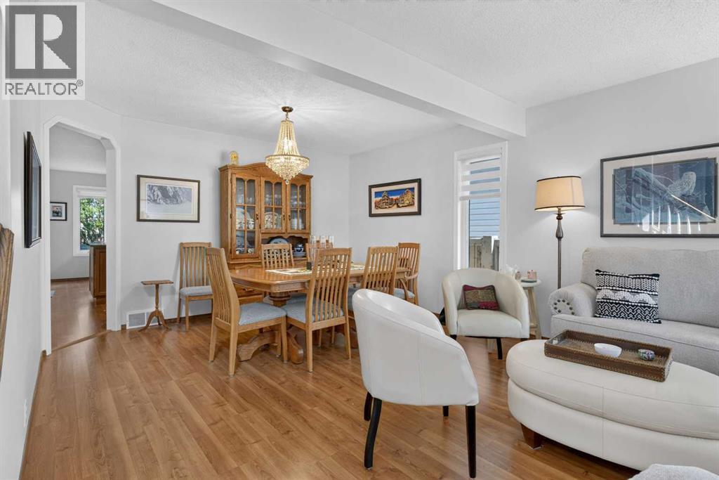 9867 Hidden Valley Drive NW, Calgary, Alberta  T3A 5K5 - Photo 7 - A2342671