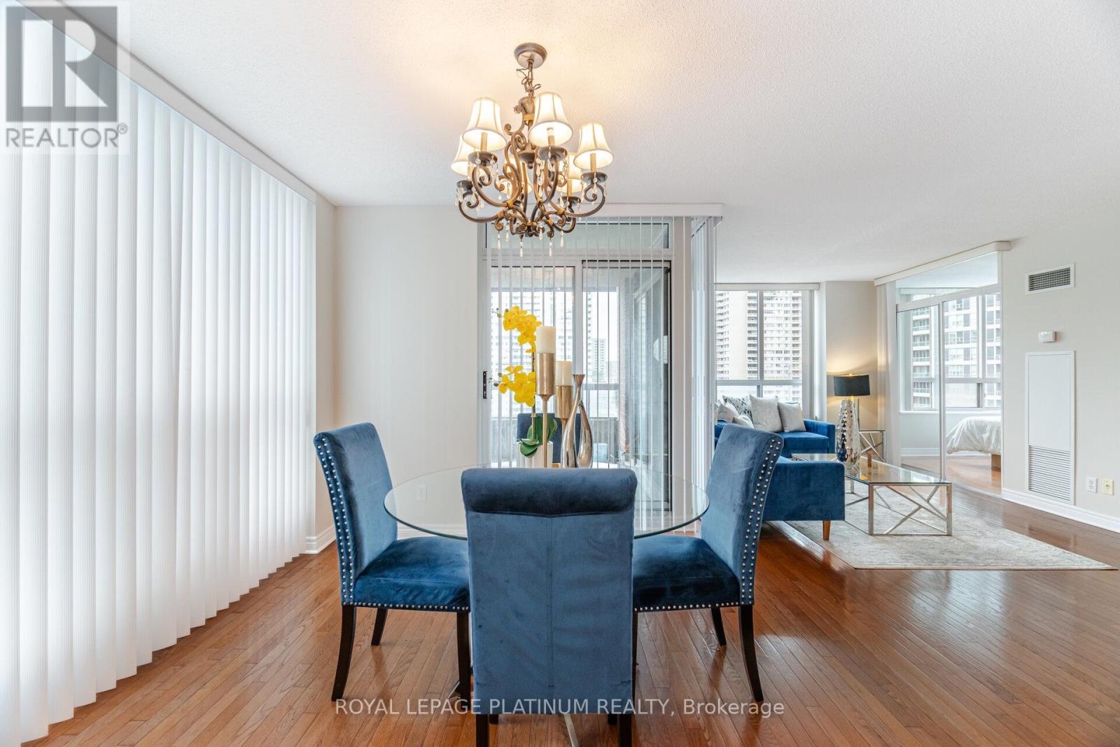 703 - 156 Enfield Place, Mississauga, Ontario  L5B 4L8 - Photo 11 - W13803260