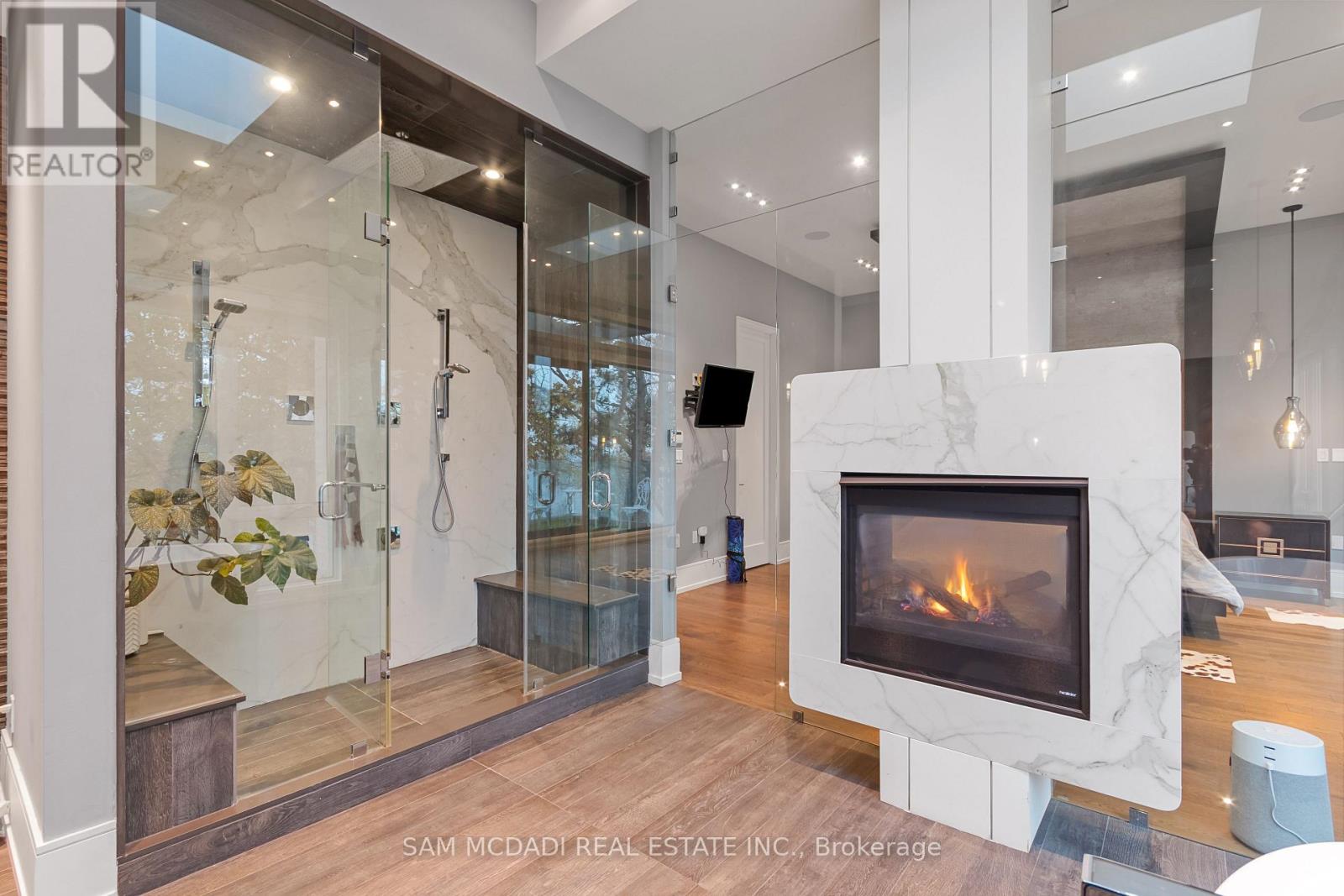 67 Lake Promenade, Toronto, Ontario  M8W 1A2 - Photo 23 - W13803302