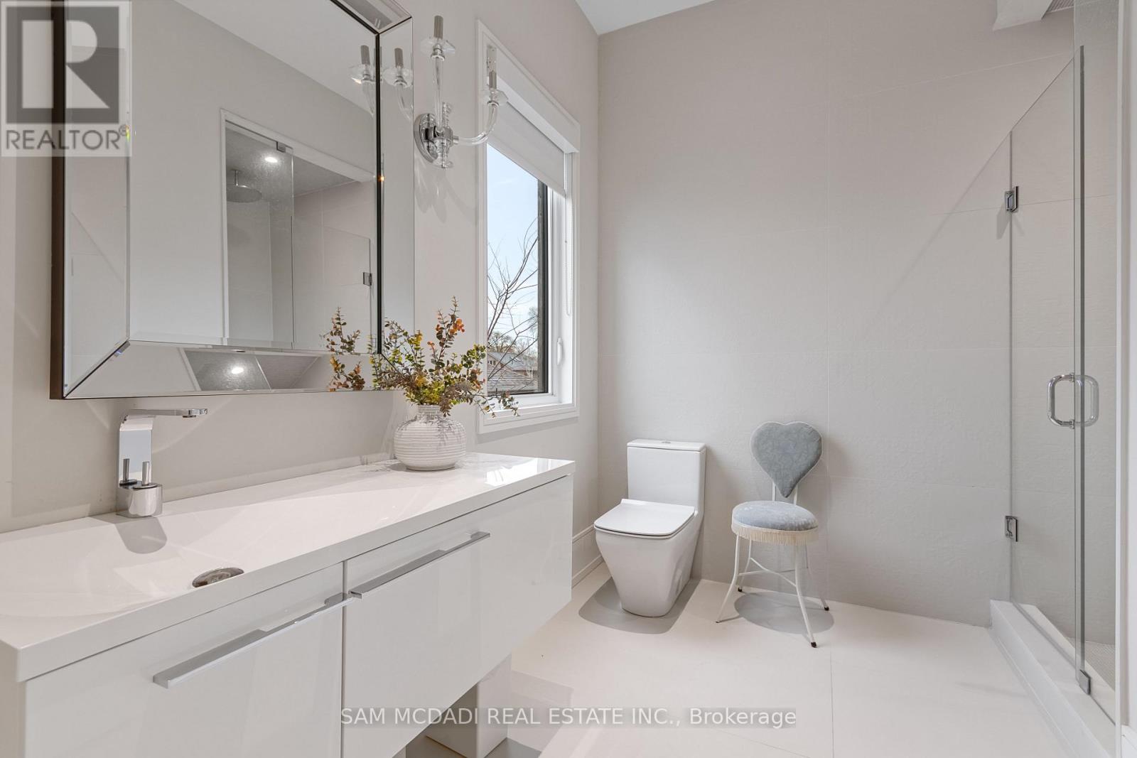 67 Lake Promenade, Toronto, Ontario  M8W 1A2 - Photo 25 - W13803302