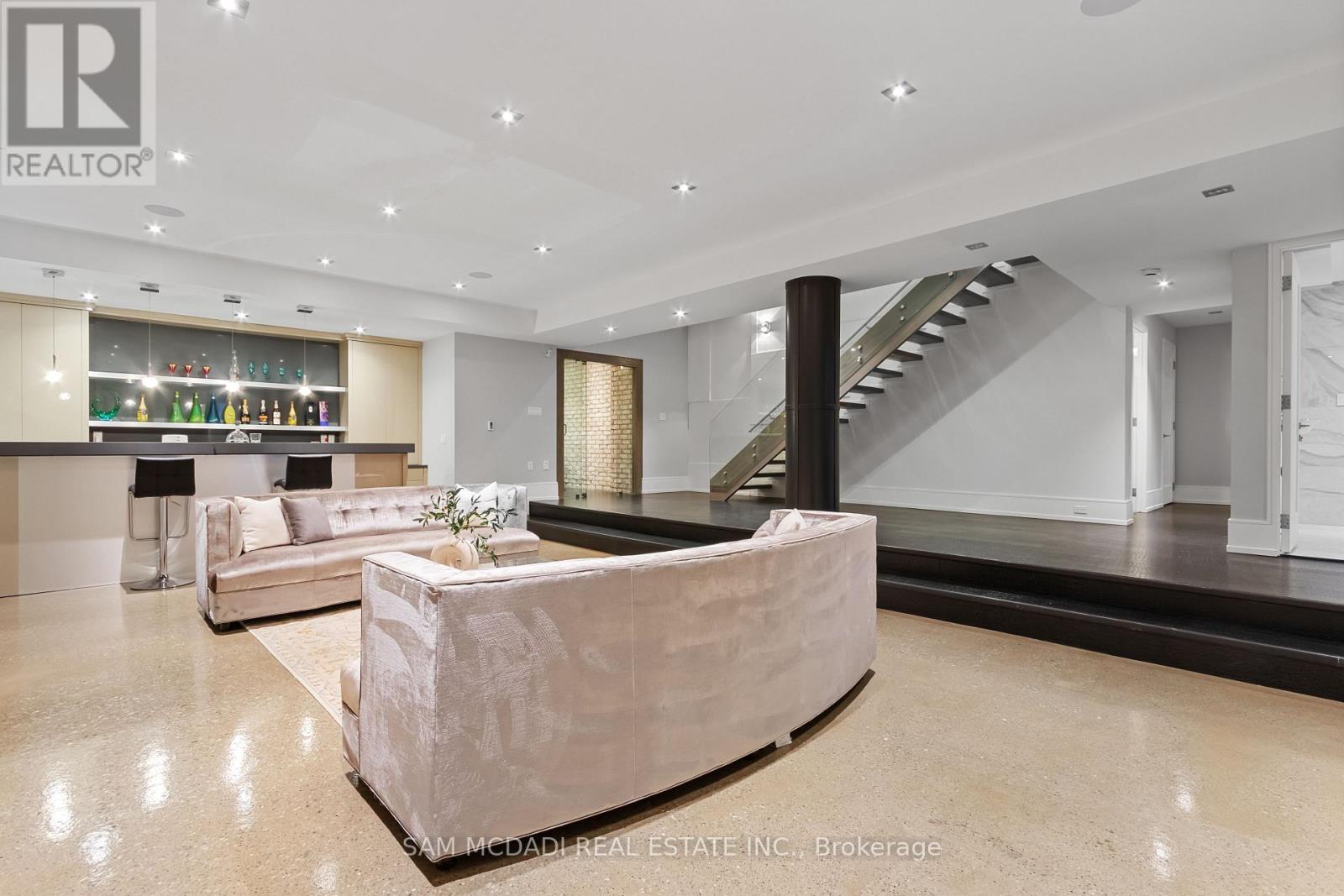 67 Lake Promenade, Toronto, Ontario  M8W 1A2 - Photo 32 - W13803302