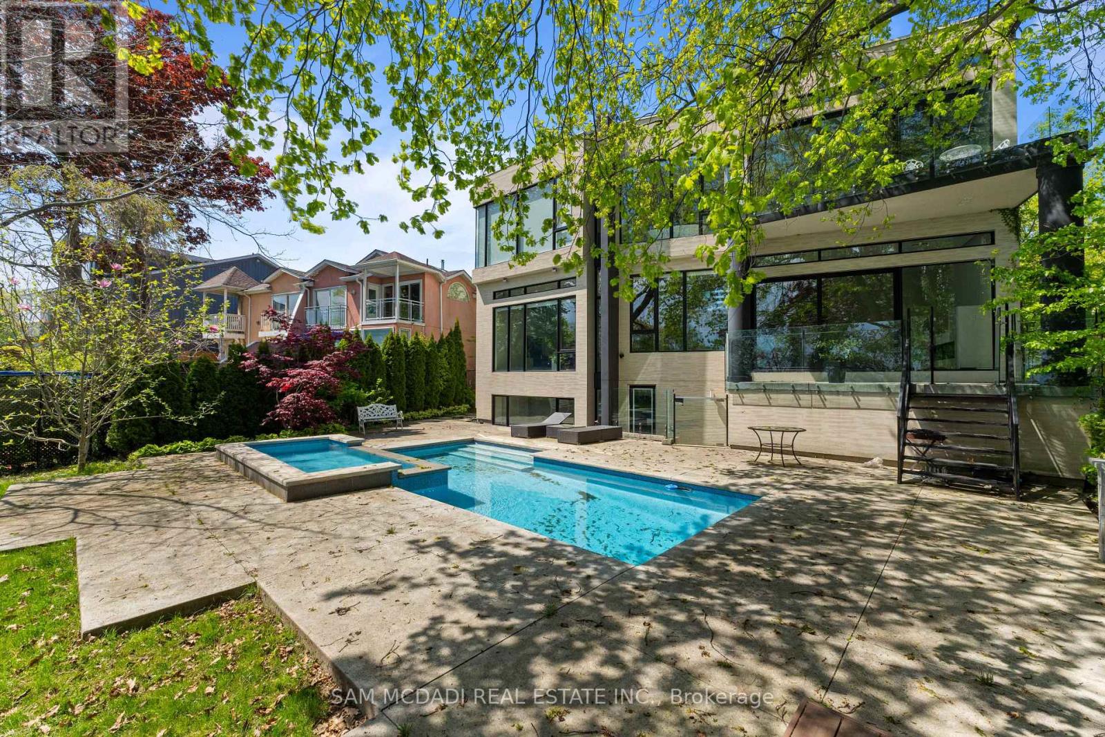 67 Lake Promenade, Toronto, Ontario  M8W 1A2 - Photo 44 - W13803302