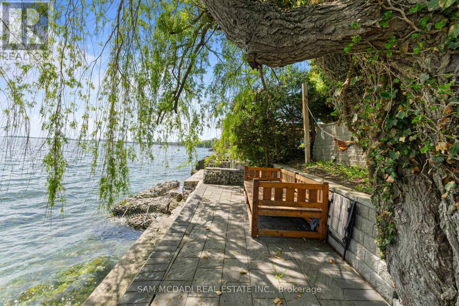 67 Lake Promenade, Toronto, Ontario  M8W 1A2 - Photo 47 - W13803302