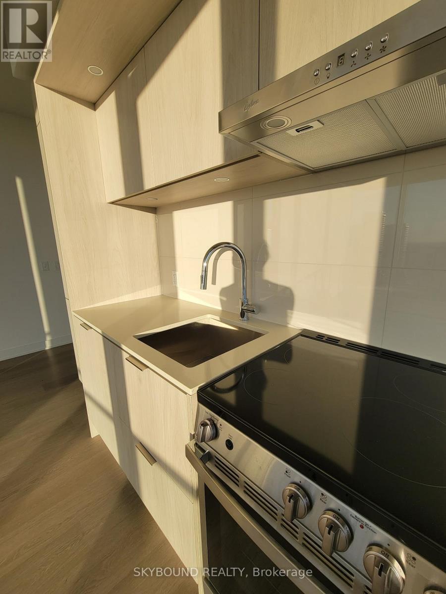 2902 - 448 Byrnhamthorpe Road, Mississauga, Ontario  L5B 0R4 - Photo 8 - W13803326