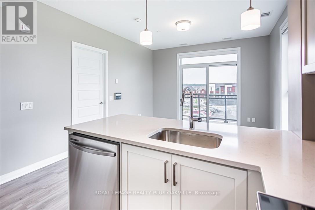 306 - 95 Dundas Street W, Oakville, Ontario  L6M 5N4 - Photo 19 - W13803360