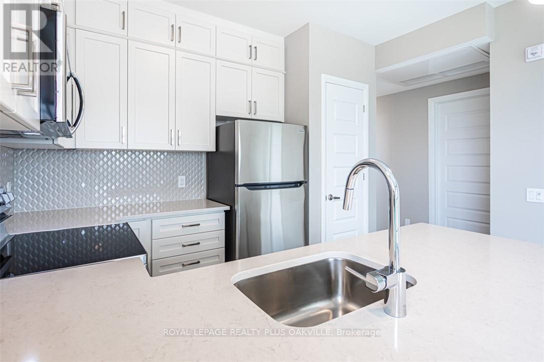 306 - 95 Dundas Street W, Oakville, Ontario  L6M 5N4 - Photo 22 - W13803360