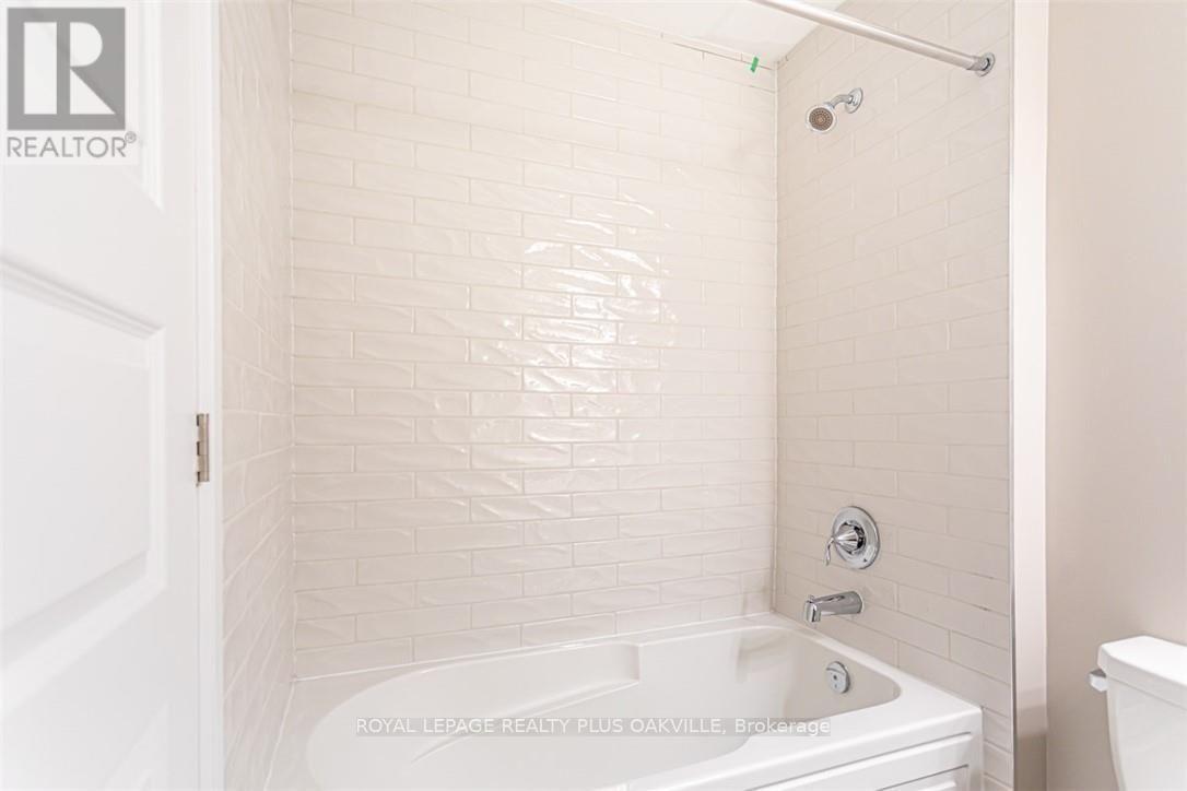 306 - 95 Dundas Street W, Oakville, Ontario  L6M 5N4 - Photo 30 - W13803360