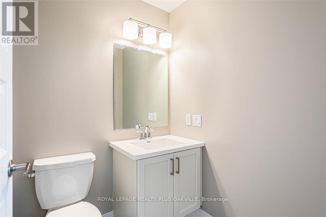 306 - 95 Dundas Street W, Oakville, Ontario  L6M 5N4 - Photo 33 - W13803360