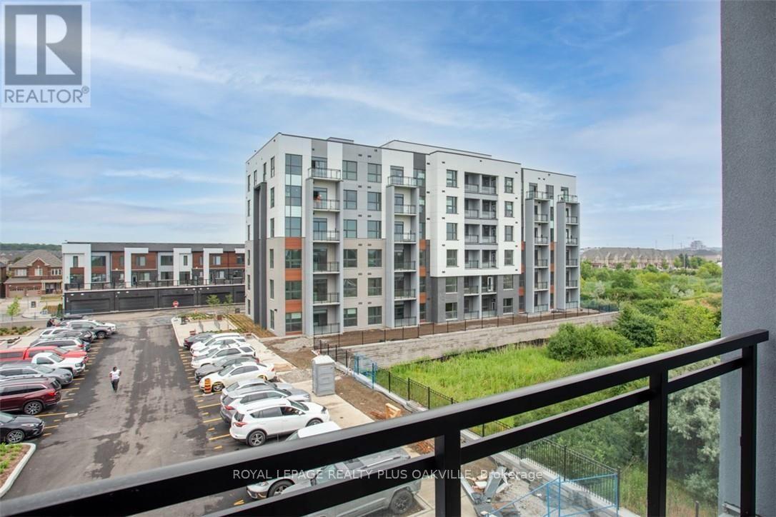 306 - 95 Dundas Street W, Oakville, Ontario  L6M 5N4 - Photo 37 - W13803360
