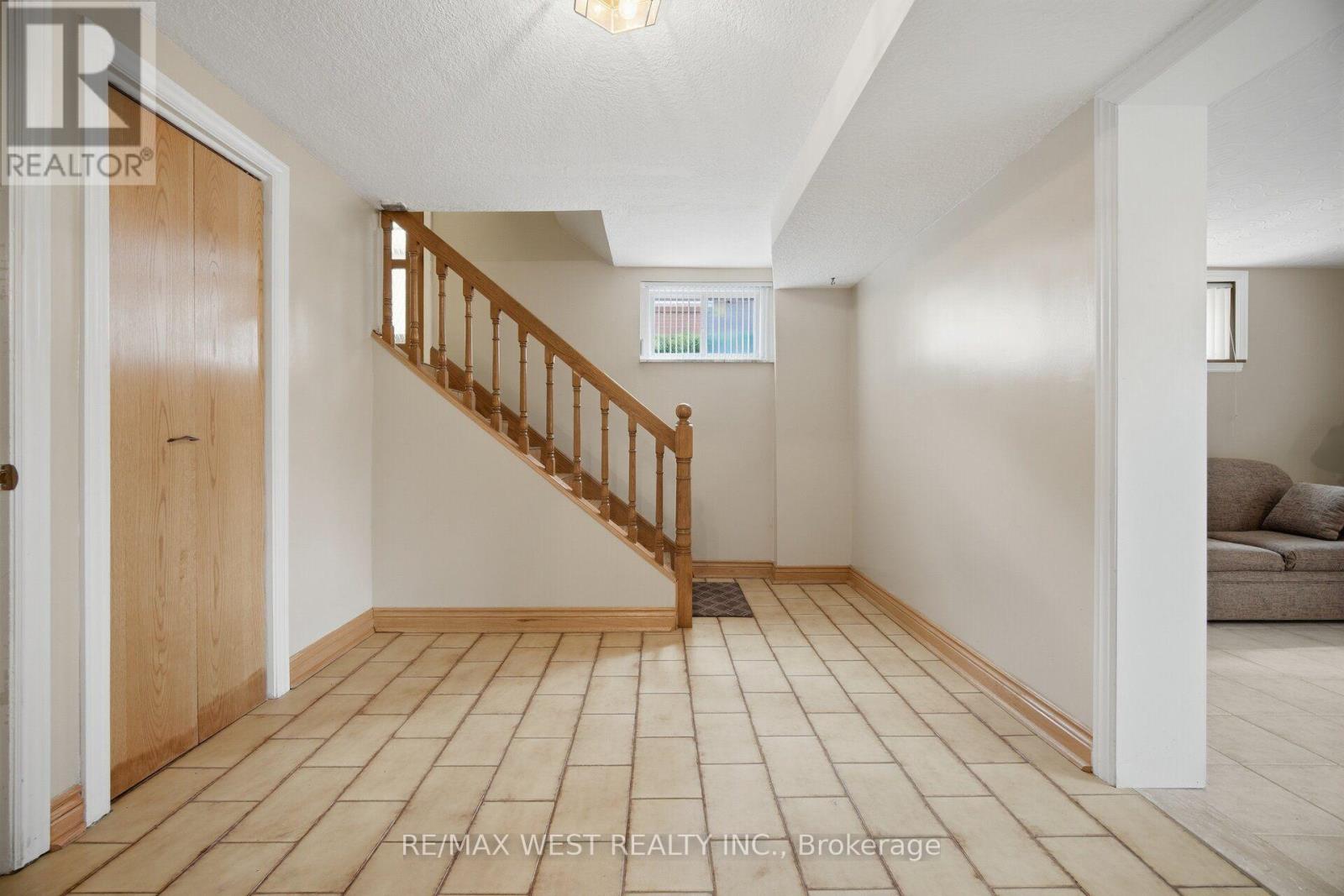 89 Wendell Avenue, Toronto, Ontario  M9N 3K8 - Photo 16 - W13803384