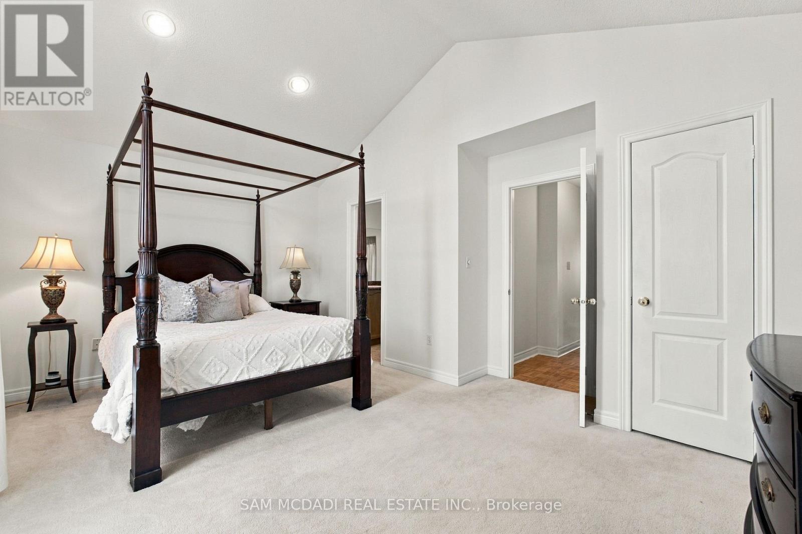 7331 Cork Tree Row, Mississauga, Ontario  L5N 8N9 - Photo 17 - W13803398