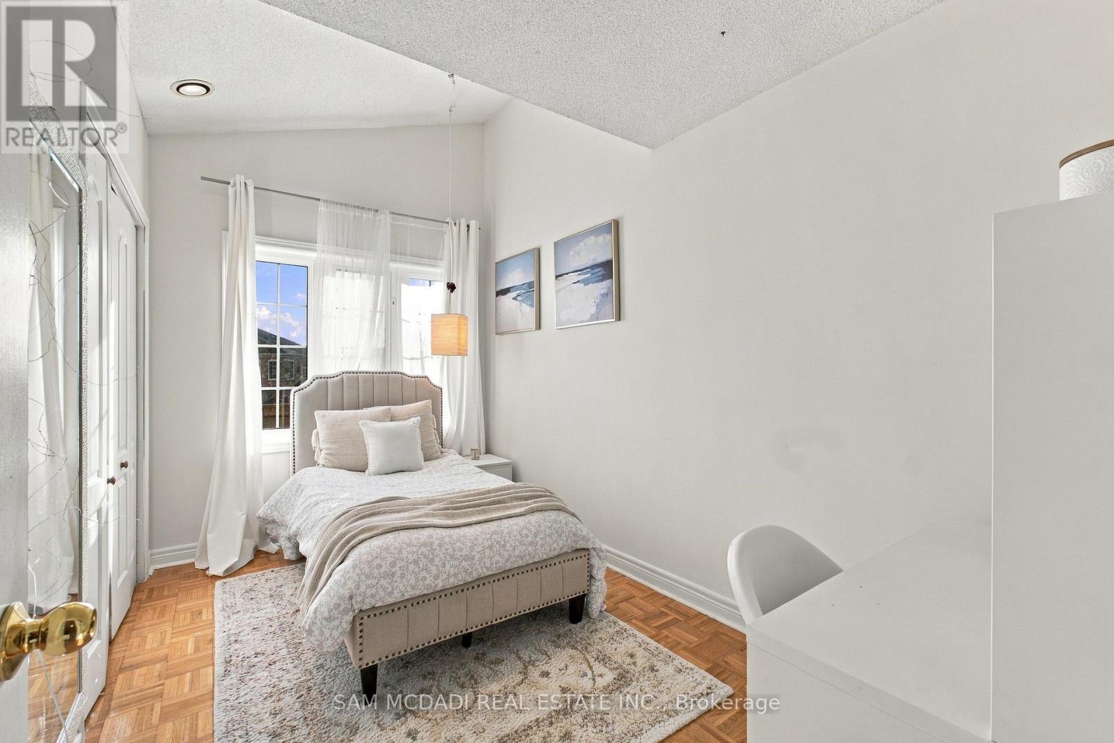 7331 Cork Tree Row, Mississauga, Ontario  L5N 8N9 - Photo 23 - W13803398