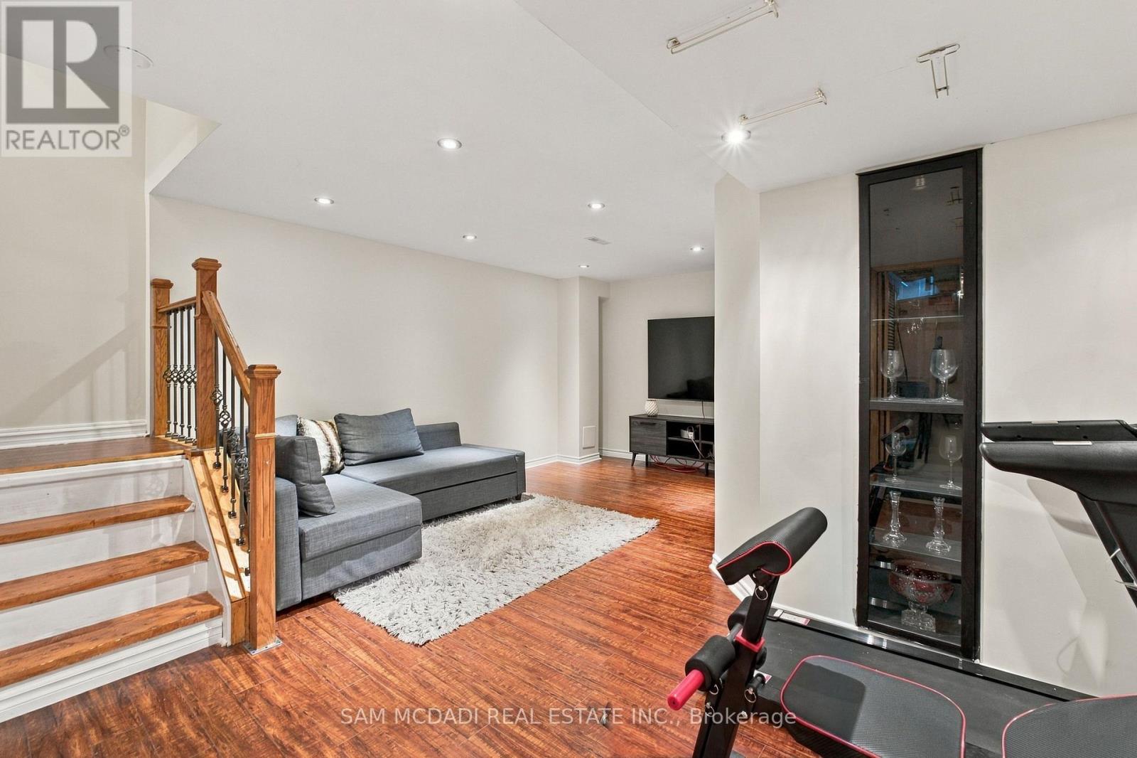 7331 Cork Tree Row, Mississauga, Ontario  L5N 8N9 - Photo 31 - W13803398