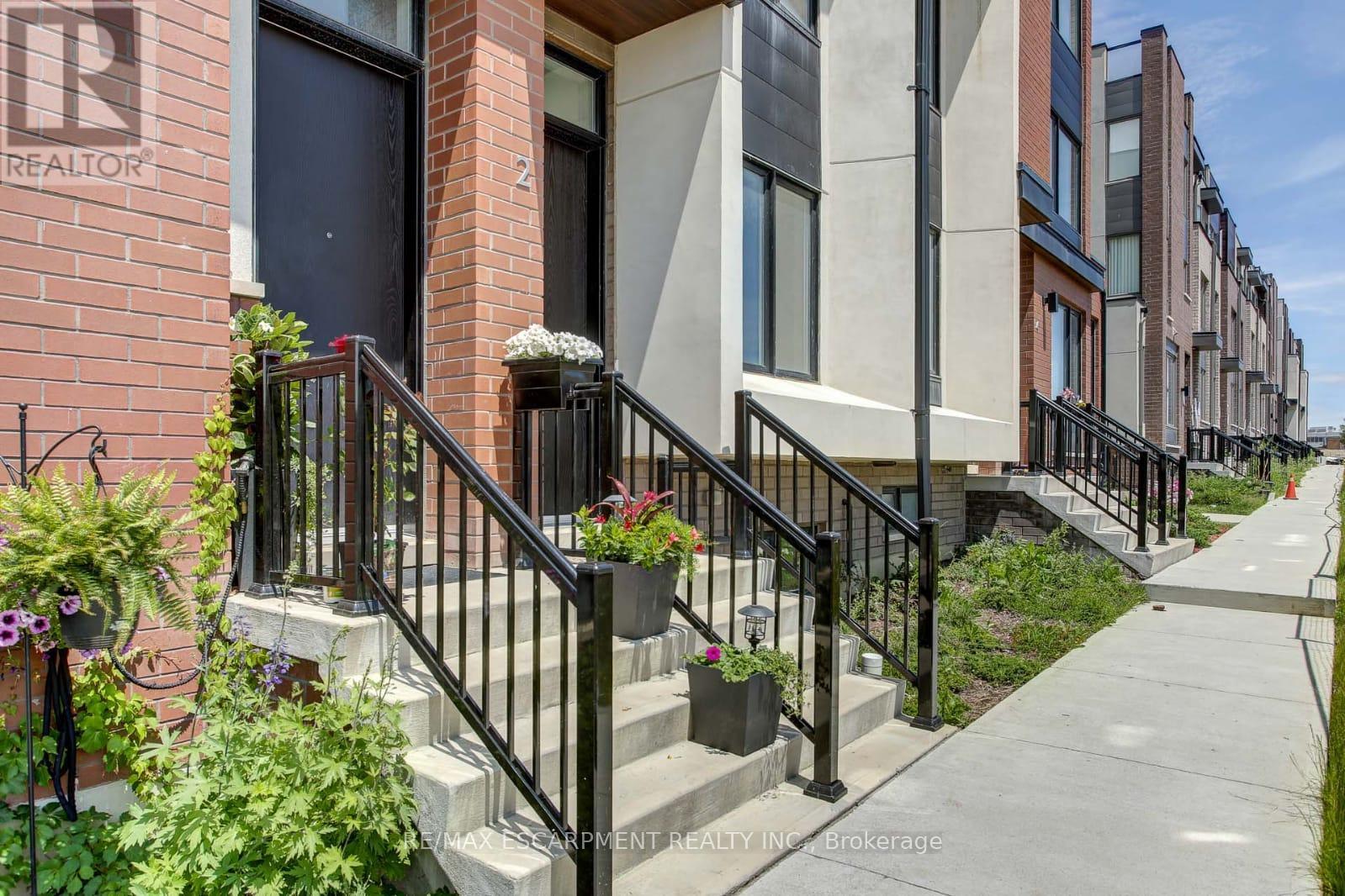 2 - 130 Frederick Tisdale Drive, Toronto, Ontario  M3K 0A5 - Photo 2 - W13803412