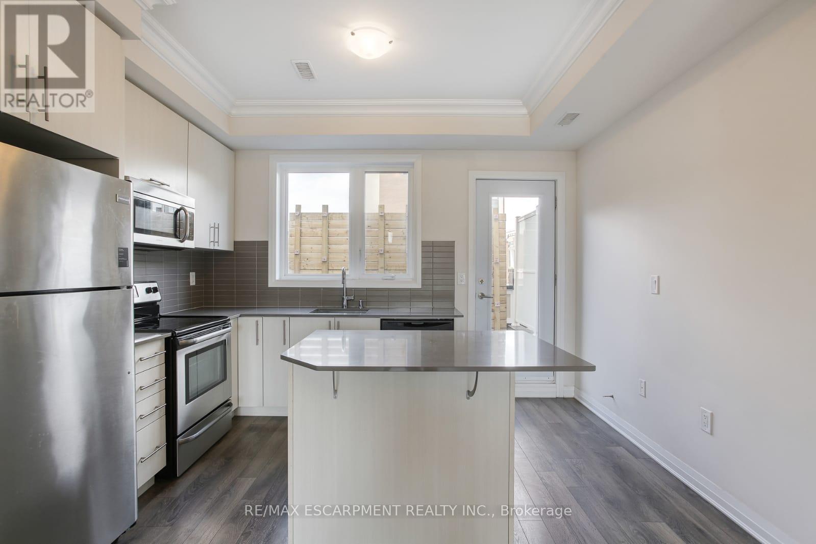 2 - 130 Frederick Tisdale Drive, Toronto, Ontario  M3K 0A5 - Photo 5 - W13803412