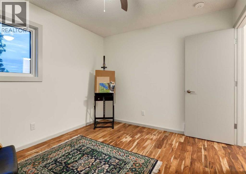 871 Oakside Circle Sw, Calgary, Alberta  T2V 4P6 - Photo 36 - A2346074