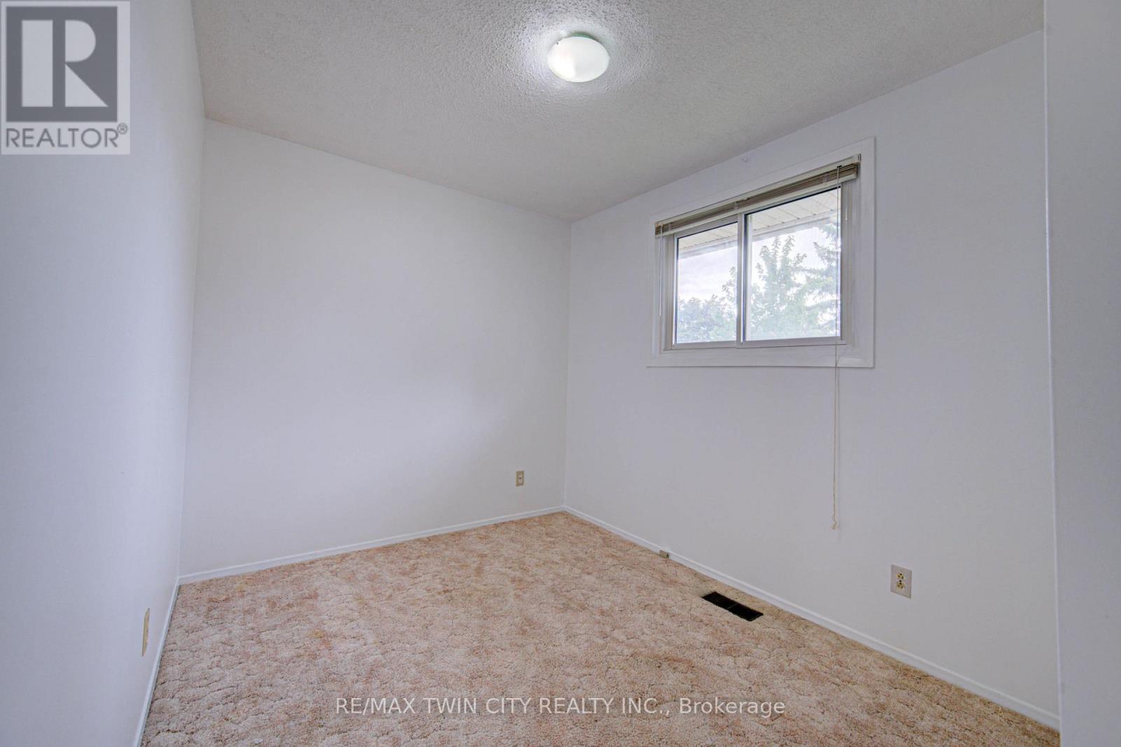 602 Highpoint Avenue, Waterloo, Ontario  N2L 4N1 - Photo 14 - X13803276