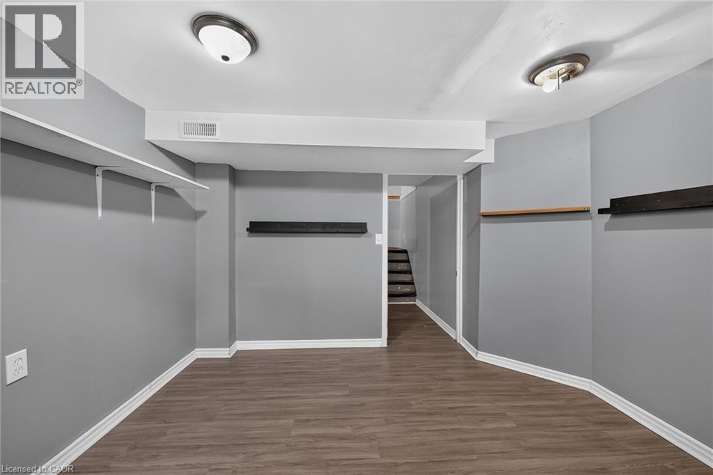 43 East 39th Street, Hamilton, Ontario  L8V 4G9 - Photo 29 - 40862626