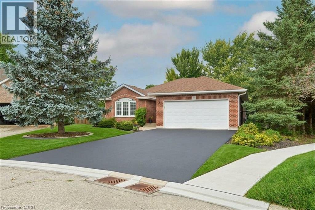 11 SIMON Court, Waterford, Ontario