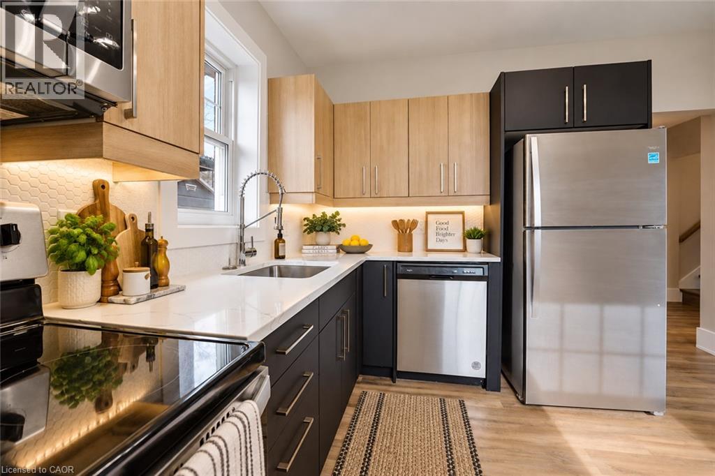 329 Rosedale Avenue Unit# 1, Hamilton, Ontario  L8K 4N9 - Photo 3 - 40864655